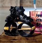 Skákací boty Fit boots - černo-zlaté s krabicí